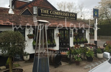 Major Plants Ltd - Compasses Inn - London - UK - Image 